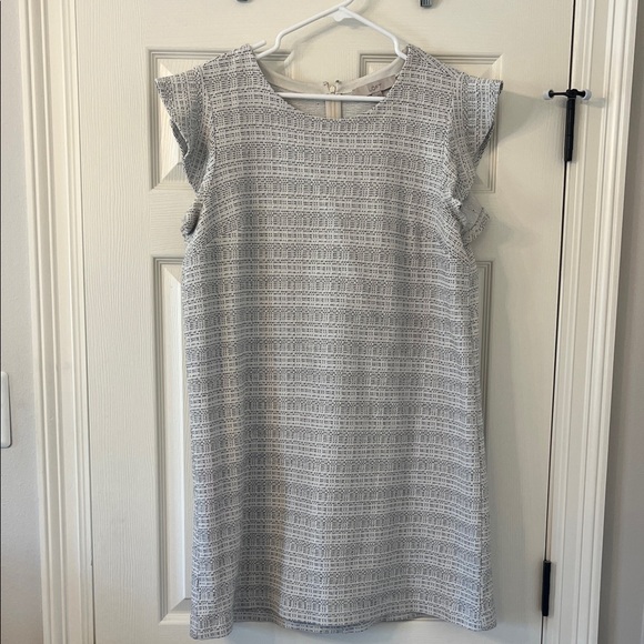 LOFT Cream Textured Mini Dress excellent condition size 14. Ruffle sleeves - Picture 2 of 6